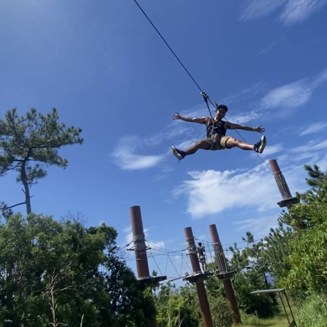 Take an aerial walk in the forests of Okinawa while looking at the ocean! Treetop athletics that the whole family and friends can enjoy [Forest Adventure, Onna] - Photo 1 of 10