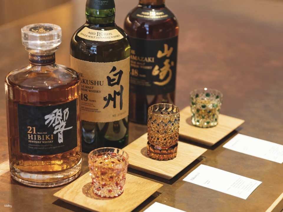 Ginza Private Room: The Ultimate Japanese Whisky Experience - Photo 1 of 10