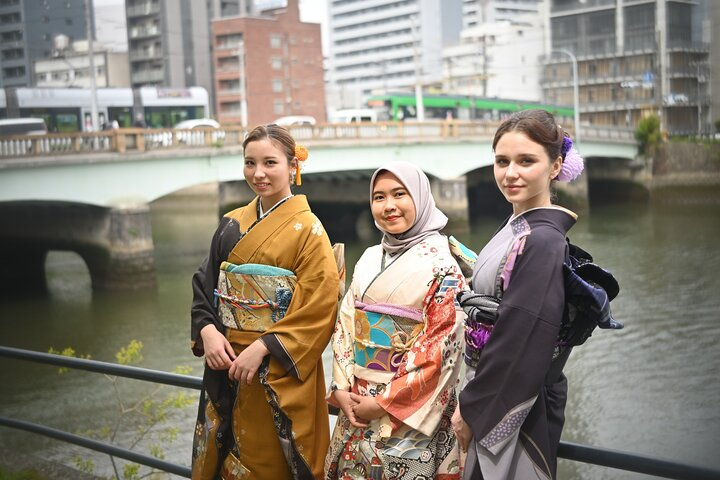 Hiroshima Kimono yukata Rental and Photo Shoot - Photo 1 of 10