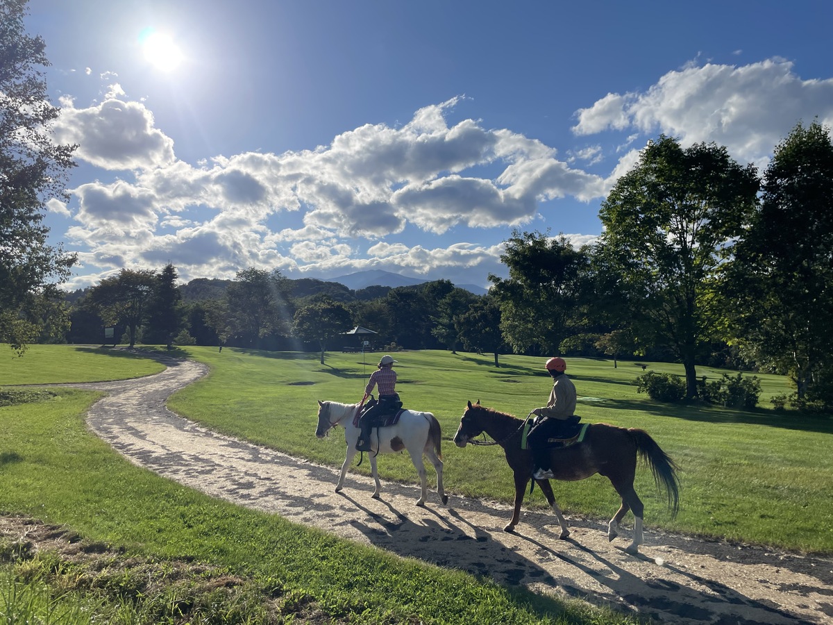 Horseback Trekking Courses【Tokachi Poroshiri Ranch】 - Photo 1 of 6