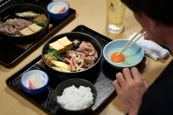 Tokyo: Nihonbashi Food Tour with a Japanese trilingual host - Photo 1 of 7