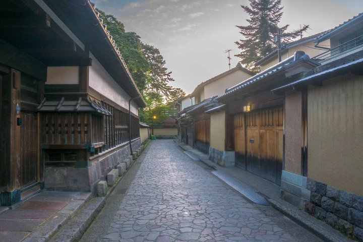 Kanazawa Private Tour: Highlights of an Old Samurai Town - Photo 1 of 25