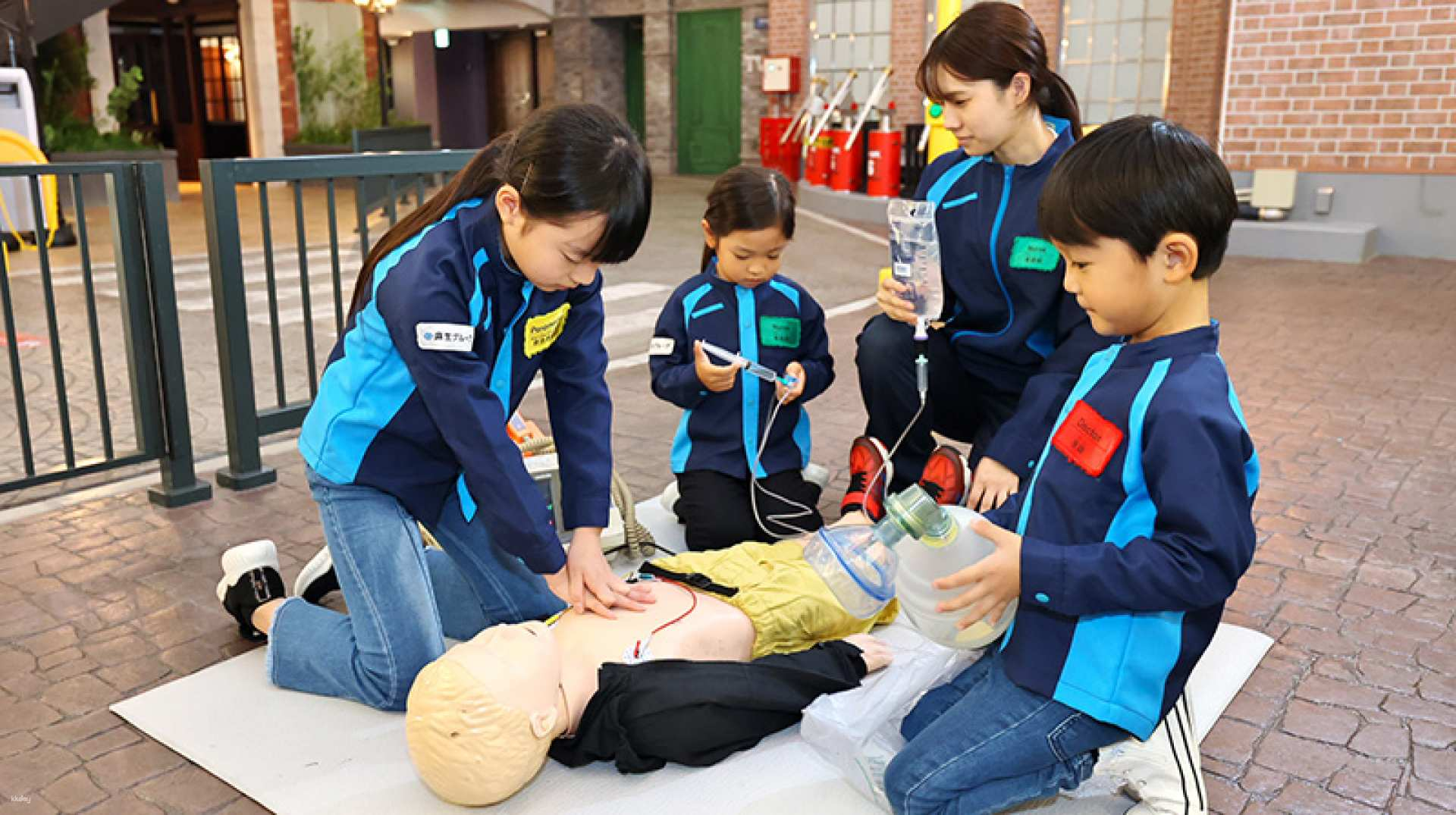 KidZania Fukuoka Admission Ticket - Photo 1 of 5