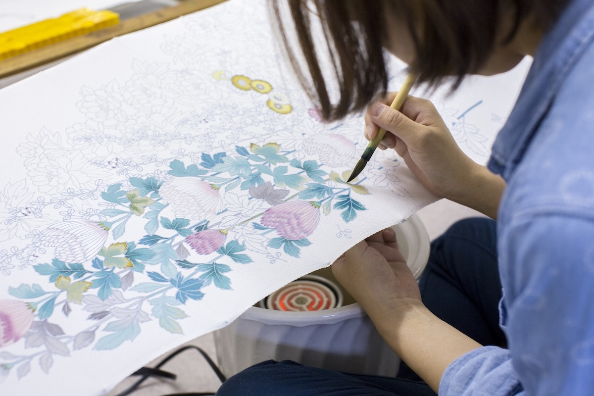 [Kyoto, Fushimi] Visit a “Hand-painted Kyo-Yuzen” Studio, a Traditional Culture Since the Edo Period, and Experience Hand-Painted Yuzen Under the Guidance of a Craftsman (Souvenir Included) - Photo 1 of 25