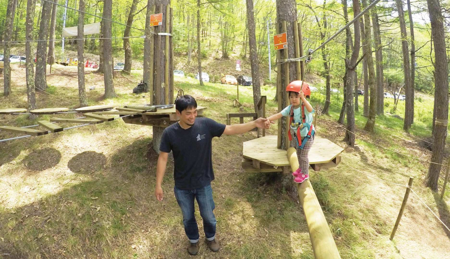 蓼科高原の森で空中散歩！家族・友人みんなで楽しめる樹上アスレチック【フォレストアドベンチャー・蓼科】 - Photo 1 of 7