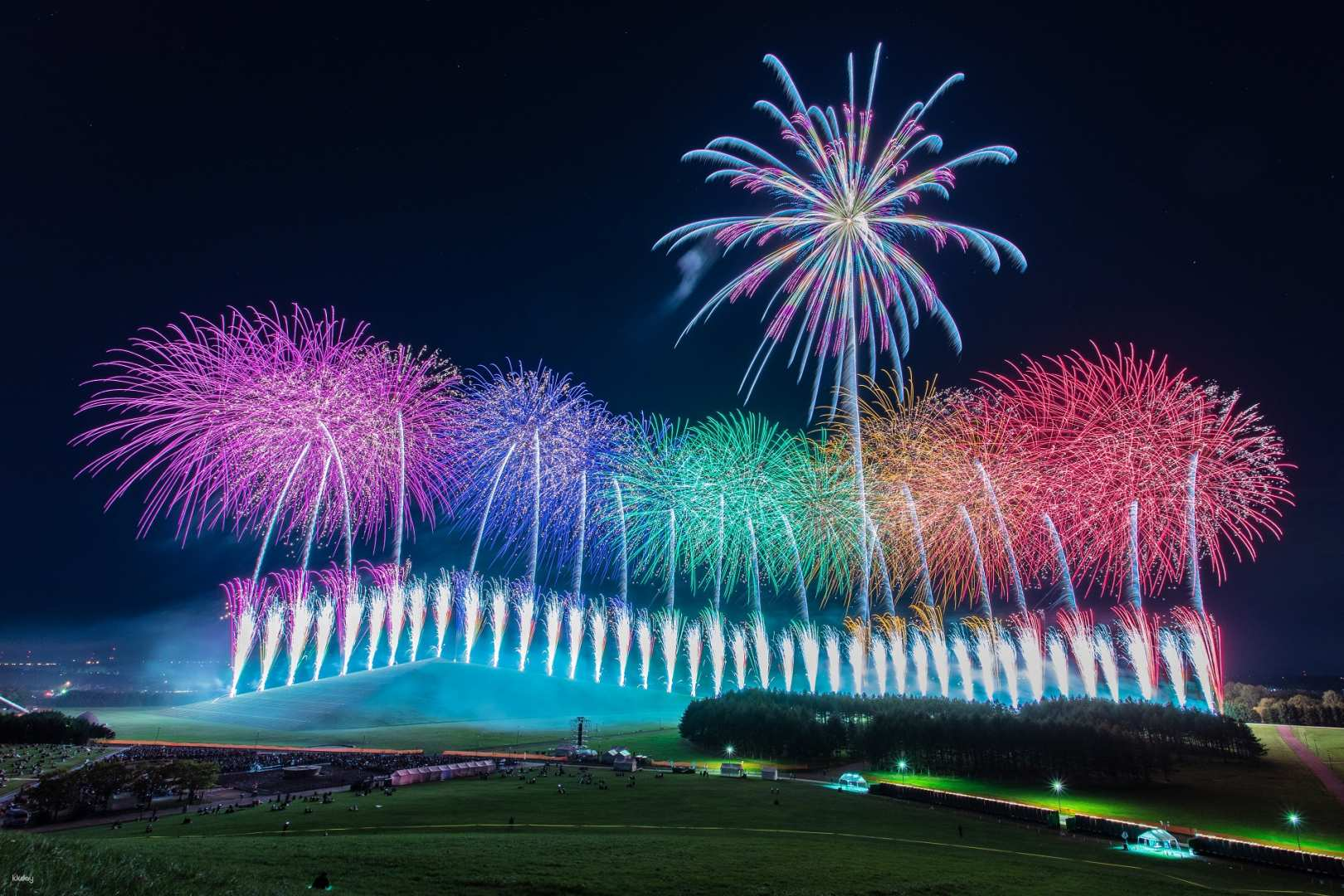 [Tour Confirmed | Early Bird Discount] Hokkaido Art Fireworks Festival 2026: A Must-See Artistic Experience | Includes Round-Trip Transfers to/from Hokkaido City - Photo 1 of 8