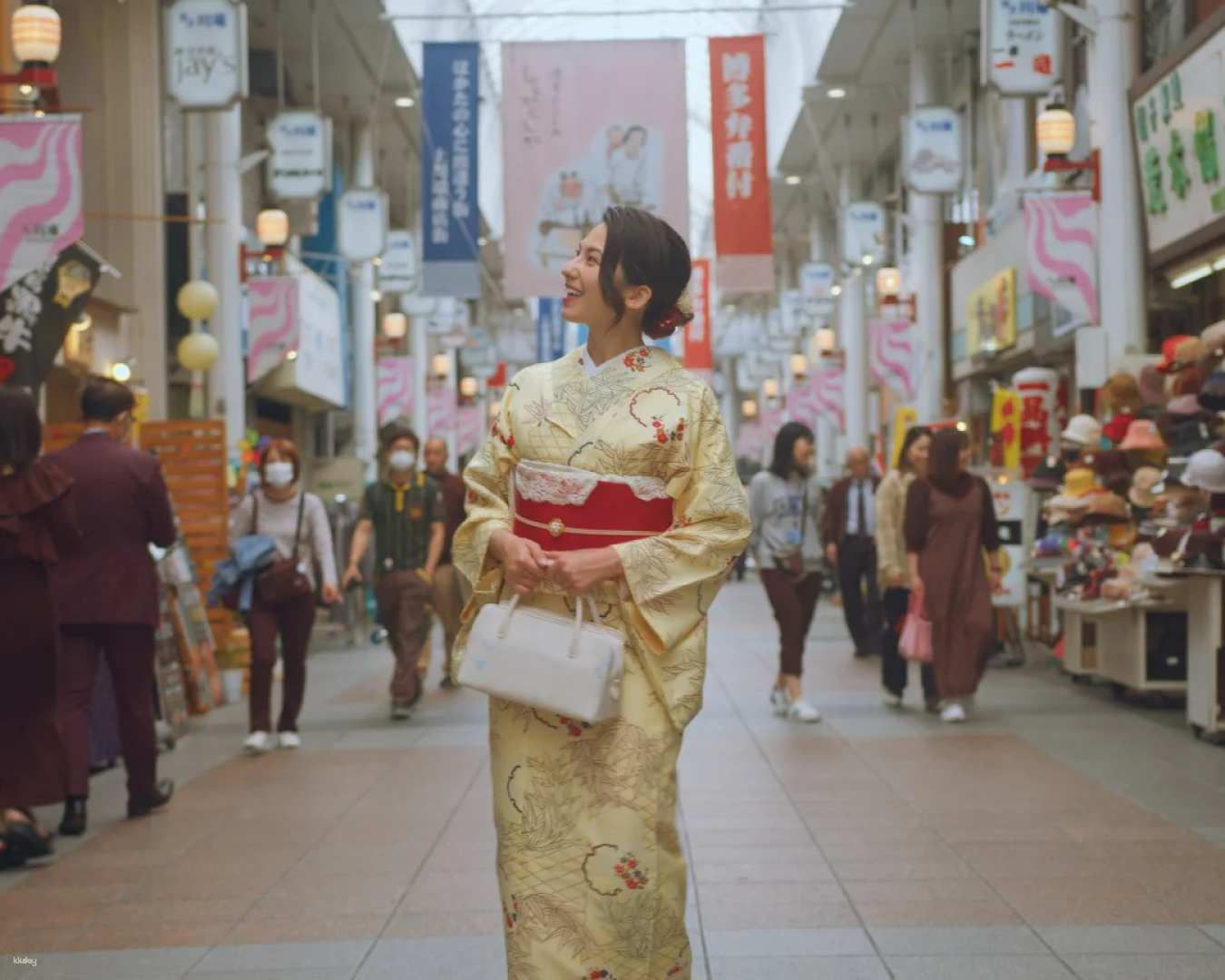 Local Food and Japanese Dance in Hakata, Fukuoka - Photo 1 of 9