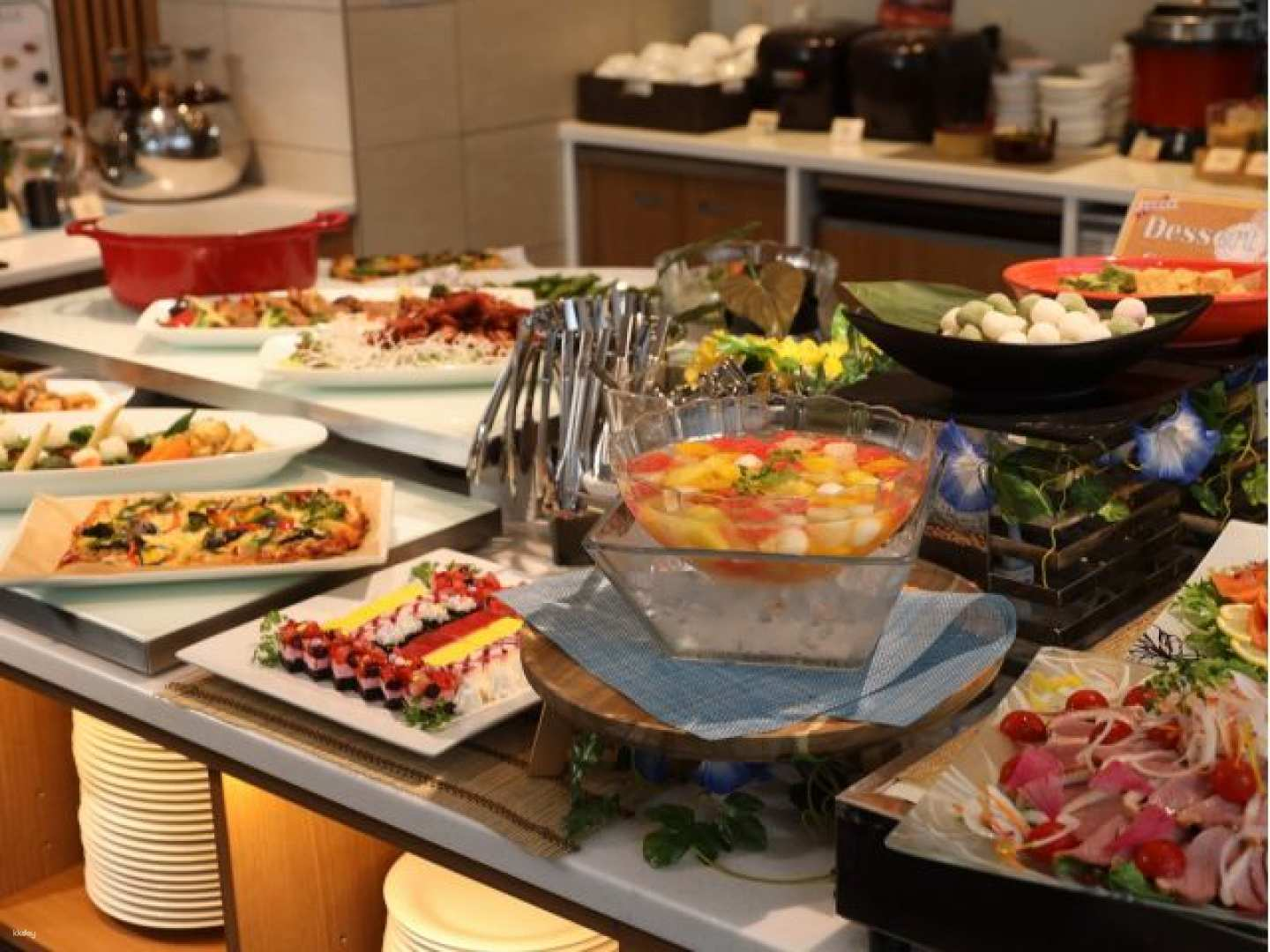 [Lunch buffet at Urban Hotel Kyoto Gojo Premium♪] We also recommend the menu made with seasonal ingredients carefully selected by the chef♪ Great value with all-you-can-drink soft drinks included! - Photo 1 of 8
