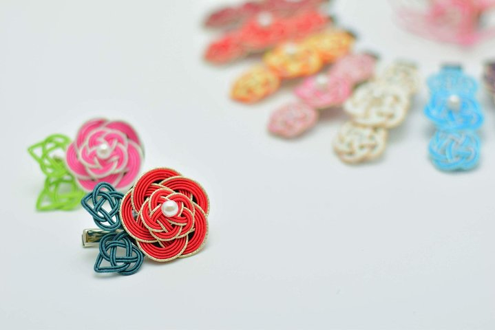 Make original accessories with Mizuhiki, experience Kanazawa's traditional craft - Photo 1 of 18