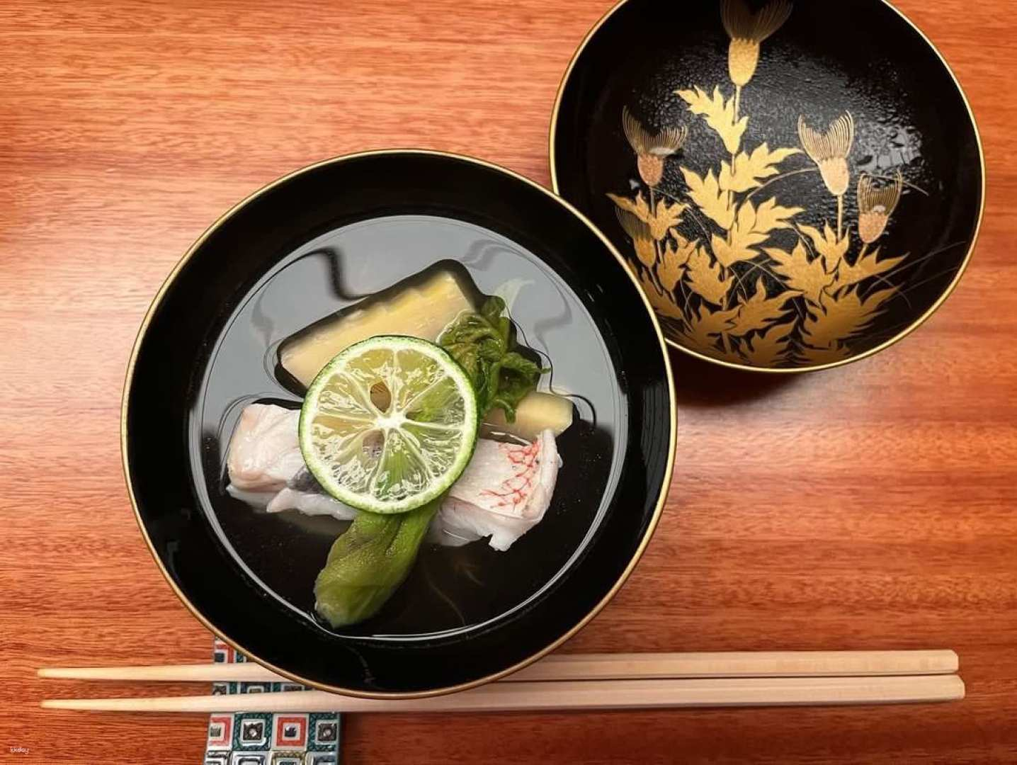 Experience culinary artistry at Miyawaki in Tokyo where each dish reflects Kyoto traditions showcasing seasonal ingredients and delicate presentations that elevate your dining journey.