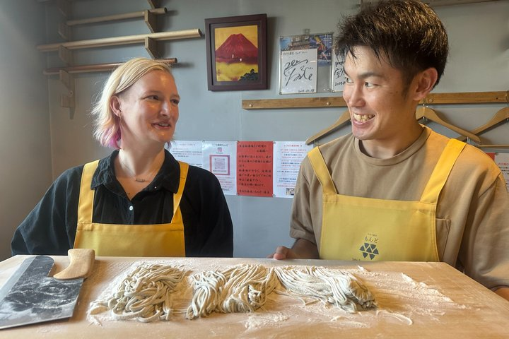 Mondo's most popular No.1!Private experienceThe king of buckwheat noodles making and Japanese food in Sapporo!A plan to enjoy tempura! - Photo 1 of 25