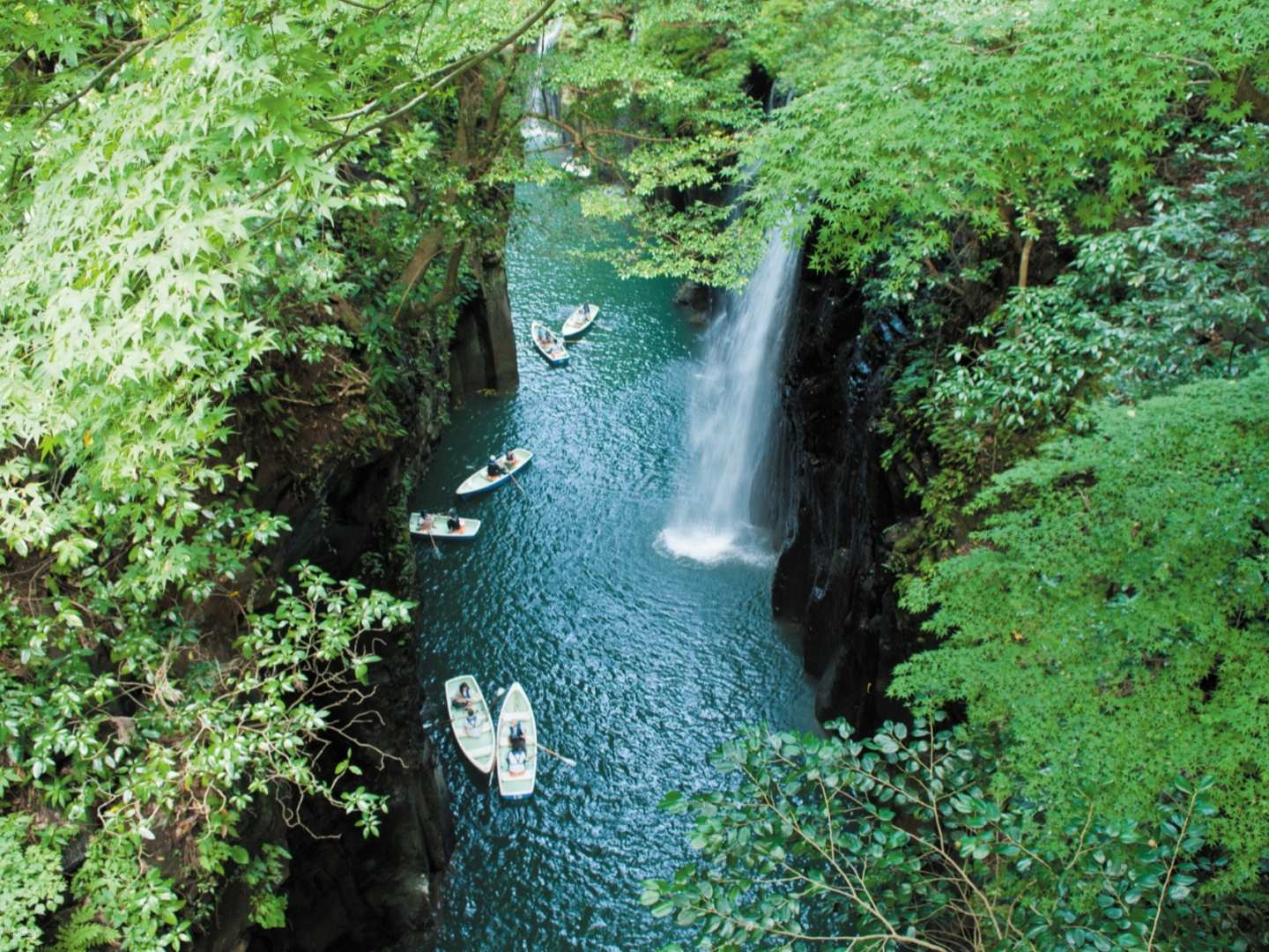 Mt. Aso and Takachiho Gorge 1 Day Highlights Tour From Kumamoto - Photo 1 of 8
