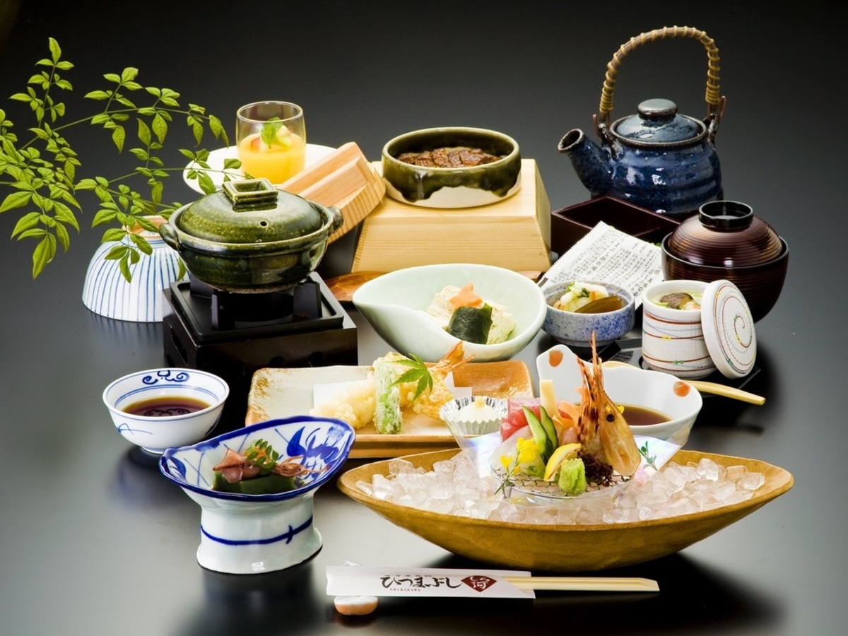 Multiple courses of Shirakawa Eel Kaiseki 【Unagi Washoku Shirakawa (Joshin Main Branch)】 - Photo 1 of 5