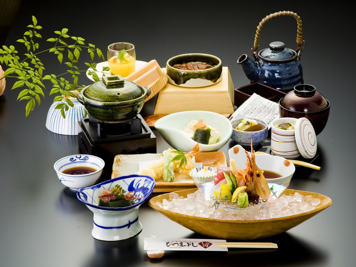 Multiple courses of Shirakawa Eel Kaiseki 【Unagi Washoku Shirakawa (Sakae Gas Building Branch)】 - Photo 1 of 9