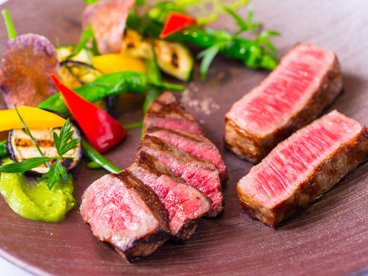 Multiple Courses to Fully Enjoy Kobe Beef【KOBE Beef DAIA Kaminarimon West Branch】 - Photo 1 of 10