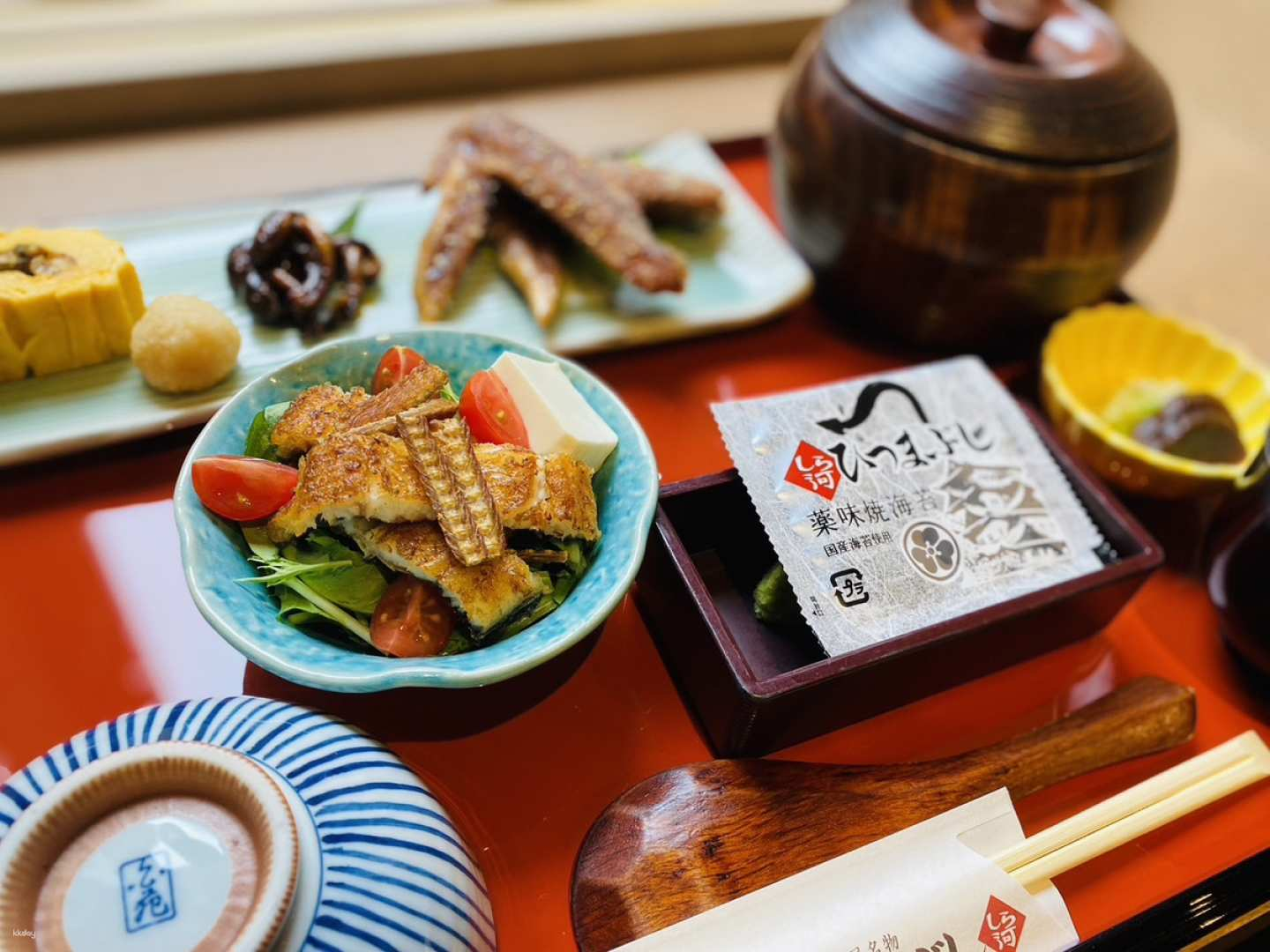 Savor the essence of Nagoya with exquisite eel rice complemented by a diverse selection of sake just minutes from the station and celebrated on Japanese culinary platforms.