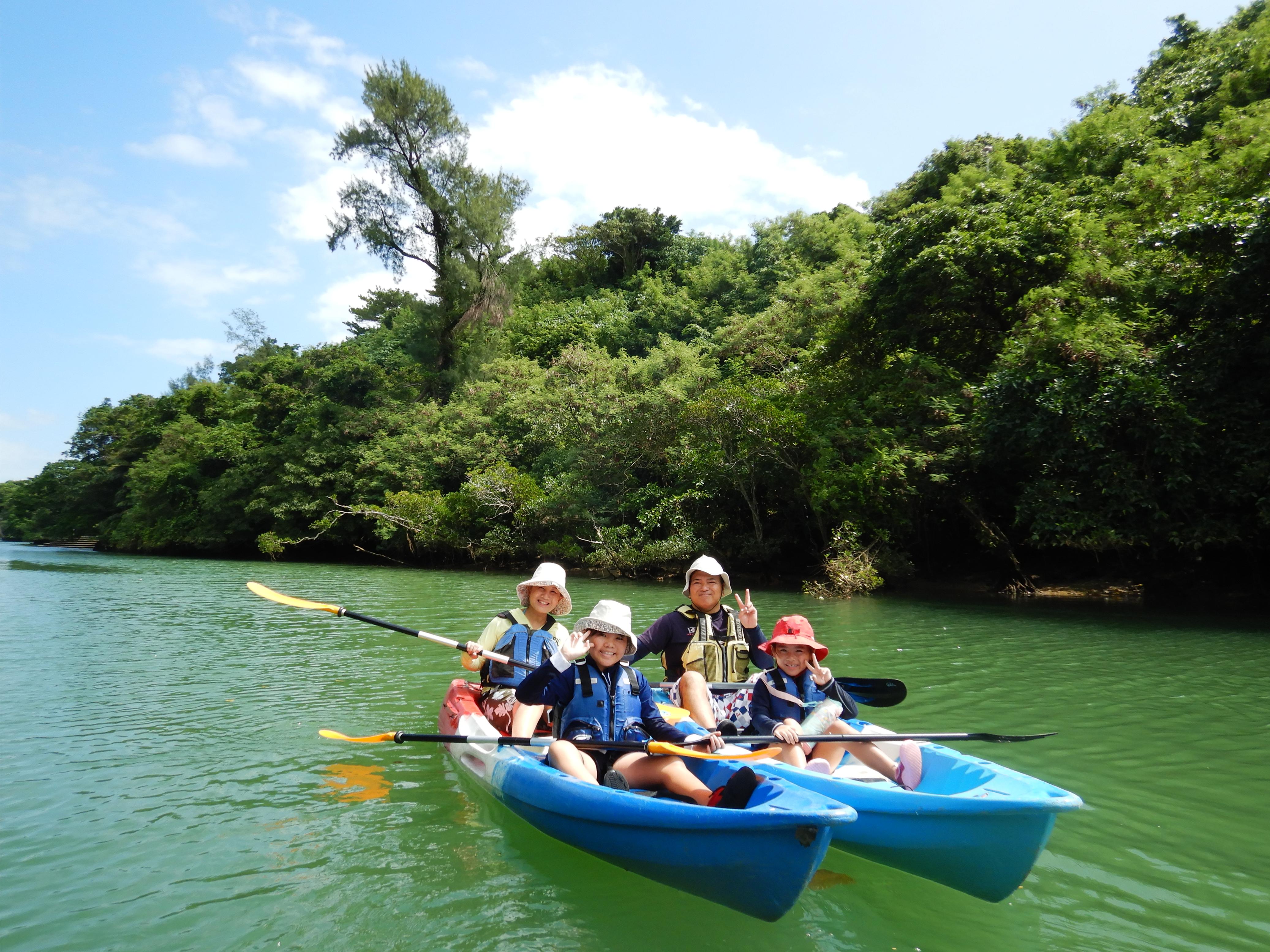 (Okinawa) Kayak & SUP experience 【Kayak ease】 - Photo 1 of 4