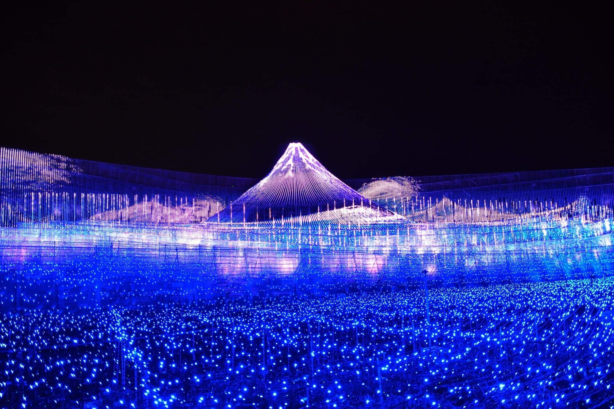 One-Day Round Trip to Nagoya, Japan: Nagashima Mitsui Outlet Park, Nagashima Hot Spring, and Nabana no Sato Light Sea  - Photo 1 of 11