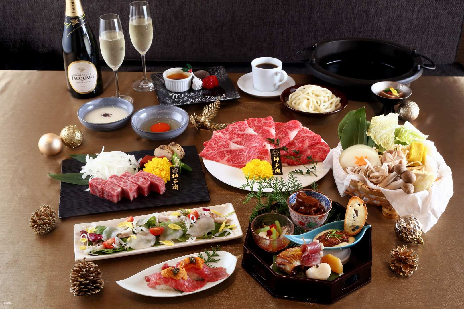 Osaka, Japan｜Kobe Beef Ishidaya Herbis PLAZA｜Kobe Beef Sukiyaki/Shabu-shabu - Photo 1 of 9