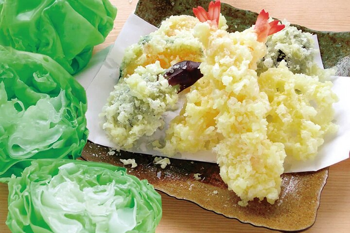 Experience the joy of crafting lifelike food replicas while indulging in traditional indigo dyeing techniques. Explore the charm of Asakusa visiting iconic landmarks and making lasting connections with fellow enthusiasts.