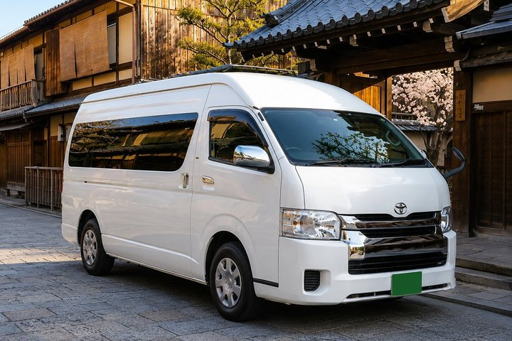 Private Hiace Hire in Kansai Area Osaka English Speaking Driver - Photo 1 of 10
