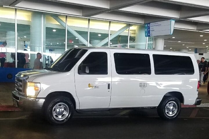 Arrive seamlessly in Kagoshima with a private transfer from Miyazaki Port. Enjoy the comfort of clean vehicles and professional drivers ensuring a smooth journey to your destination.