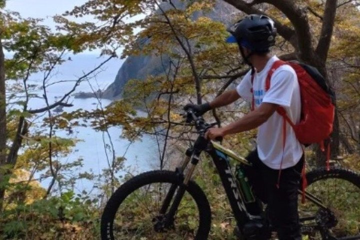 E-MTB Wilderness Dash: Racing Through Shakotan! - Photo 1 of 4