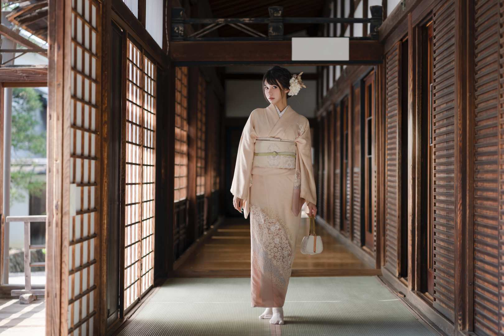 Step into tradition with a kimono rental near iconic Tokyo sites. Explore Asakusa Kannon Temple or Tokyo Skytree immersing yourself in Japan's cultural heritage effortlessly.