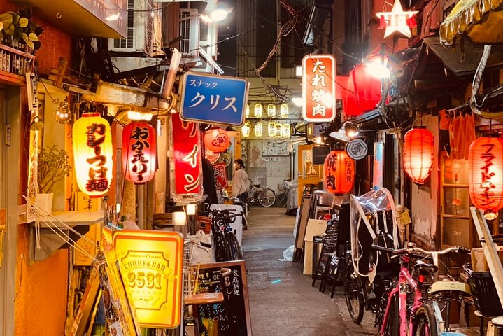 Back alleys of Sangenjaya