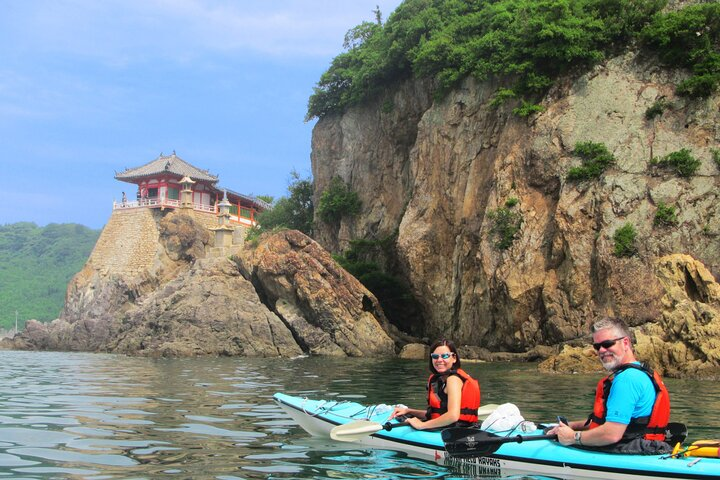Sea Kayak Tour to the History of Tomonoura in the Seto Inland Sea - Photo 1 of 9