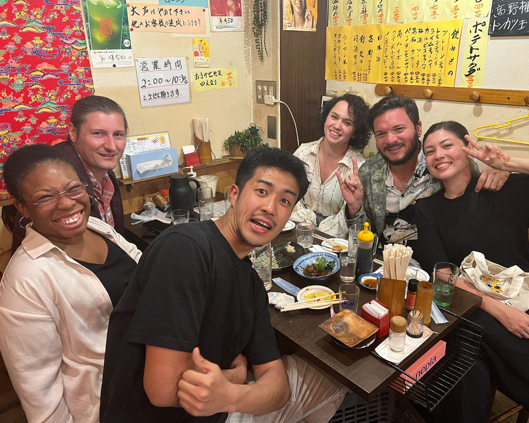 Immerse yourself in Tokyo’s nightlife as you enjoy delicious Japanese dishes and drinks. Experience the joy of connecting with locals in hidden izakayas tucked away from the bustling streets.