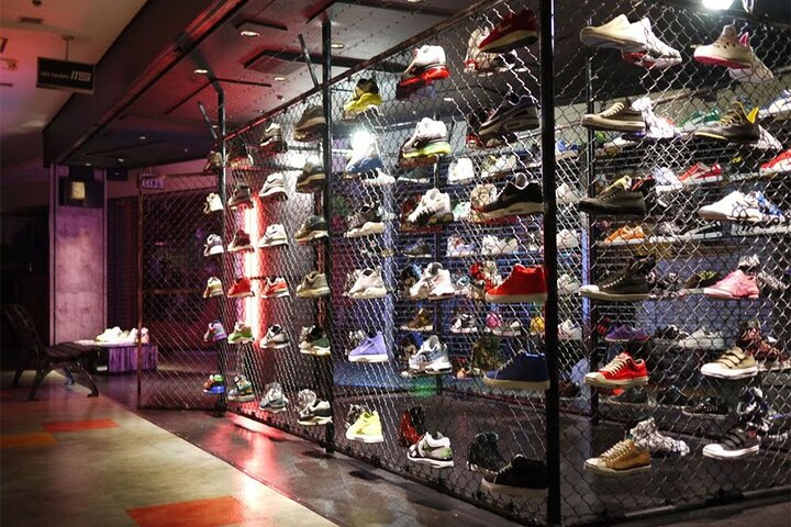 Tokyo Sneakers Shop Near Me Tokyo Popular Shoe Stores Near Me
