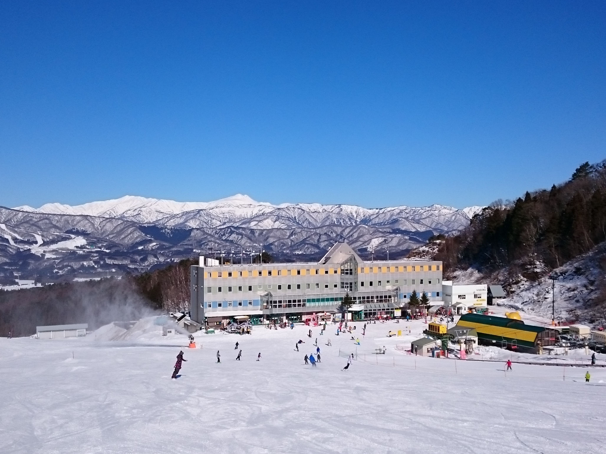 Ski & Snowboard Bus Tour from Nagoya: Morning Departure to White Pier Takasu (Okumino, Gifu) - Photo 1 of 7