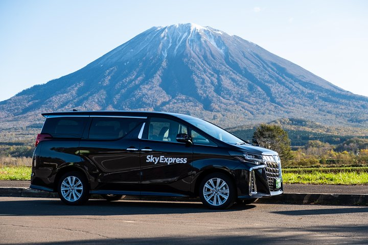 SkyExpress Private Transfer: New Chitose Airport - Sapporo(3 Pax) - Photo 1 of 6
