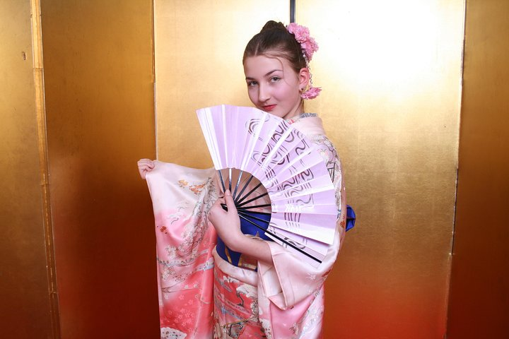 Experience the charm of traditional Japanese attire in a stunning studio setting capturing timeless moments while donning a beautiful kimono or striking samurai costume. Perfect for memorable travel memories.