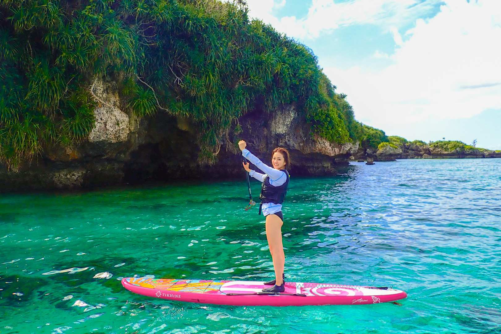 Okinawa Onna Village | SUP cruising + snorkeling on a deserted island with photo and video shooting services | Safety measures excellent shop - Photo 1 of 6