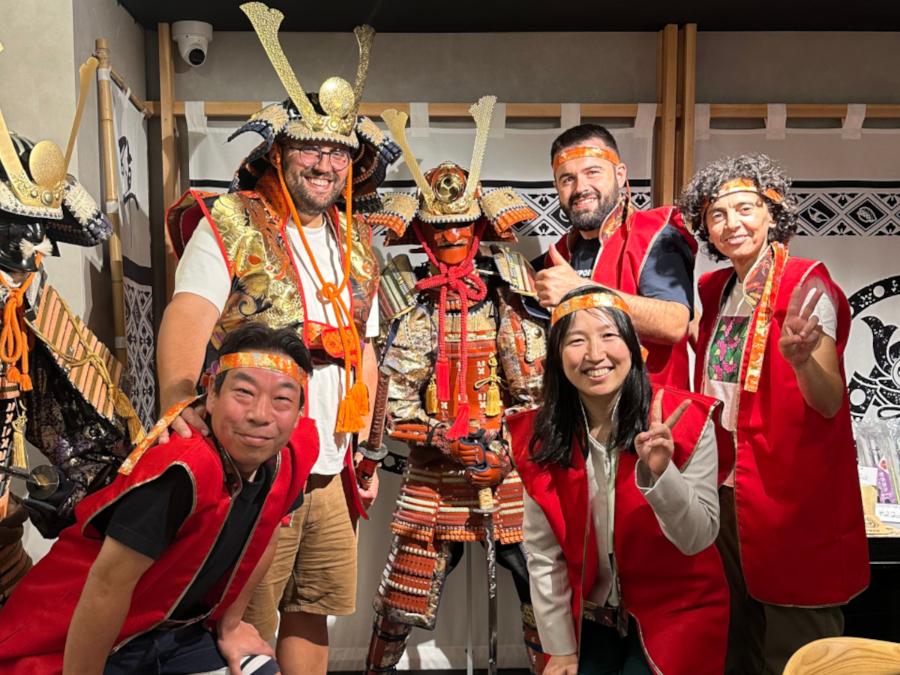 Sushi Making in an Interactive Samurai Experience- Shogun Course【JIN－ASAKUSA】 - Photo 1 of 10