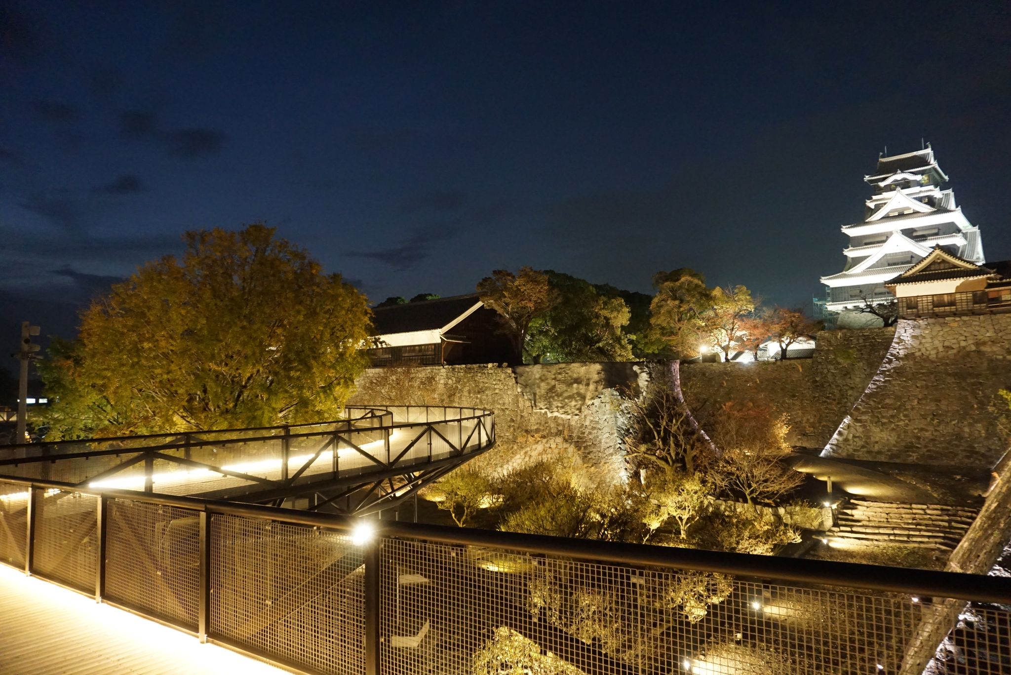 The 2-museum common ticket for Kumamoto Castle and Wakuwakuza - Photo 1 of 8