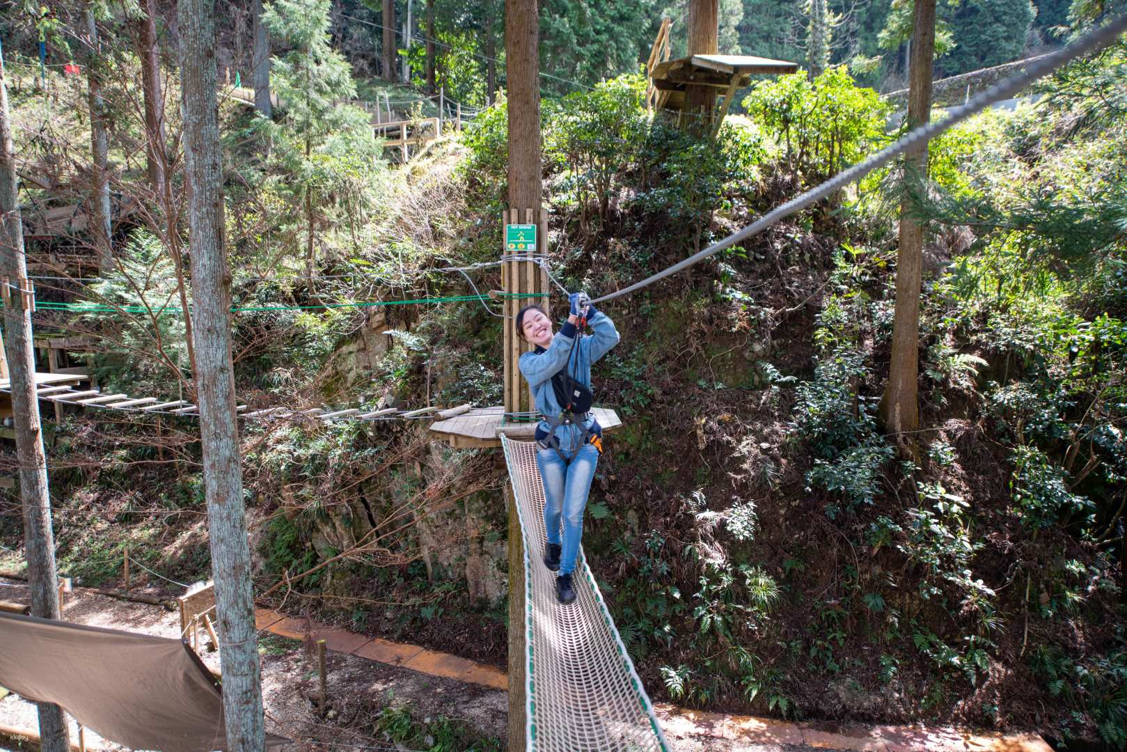 The largest athletic park in Shikoku! Choose from two courses of different difficulty levels for a great adventure for the whole family! [Forest Adventure Saijo] - Photo 1 of 10