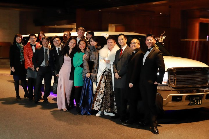 Experience unforgettable moments with friends in Tokyo. Capture joyful group portraits and celebratory events that turn fleeting memories into lasting treasures all enhanced by professional photography.