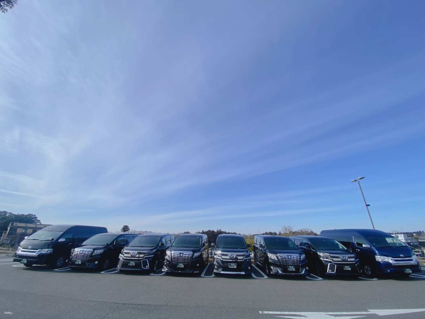 Experience seamless travel between Tokyo and Tokyo Disney Resort with private chartered car services offering convenience safety and personalized service for an enjoyable journey anytime.