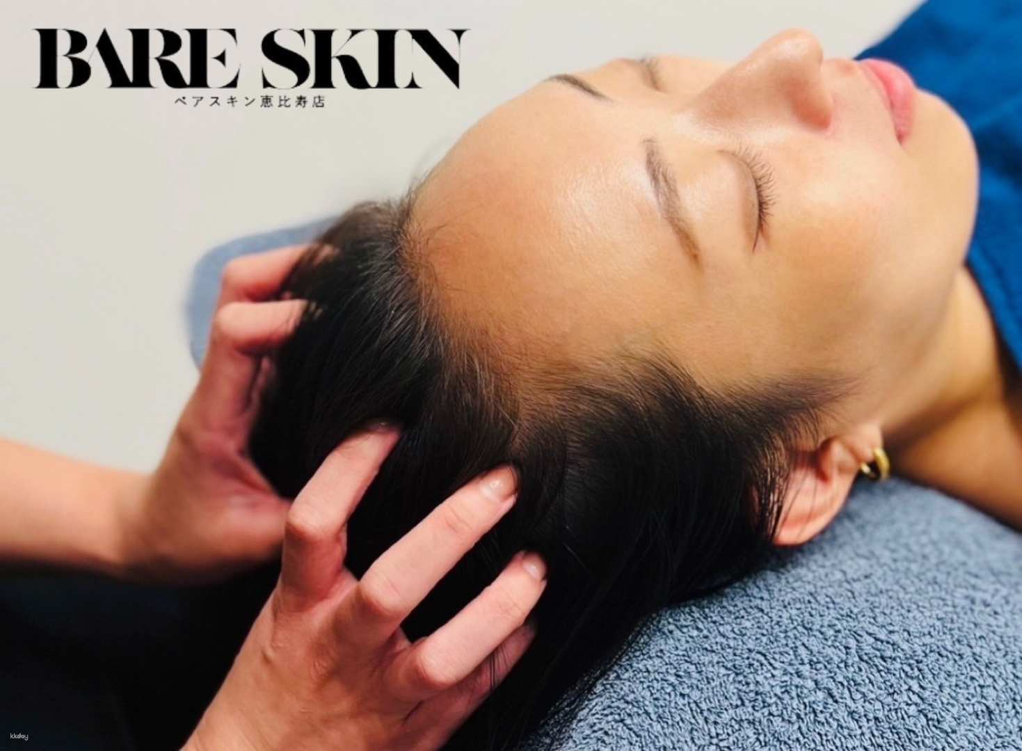 Experience ultimate relaxation with a specialized scalp massage designed to alleviate fatigue and enhance well-being perfect for travelers seeking rejuvenation after long journeys in Tokyo.