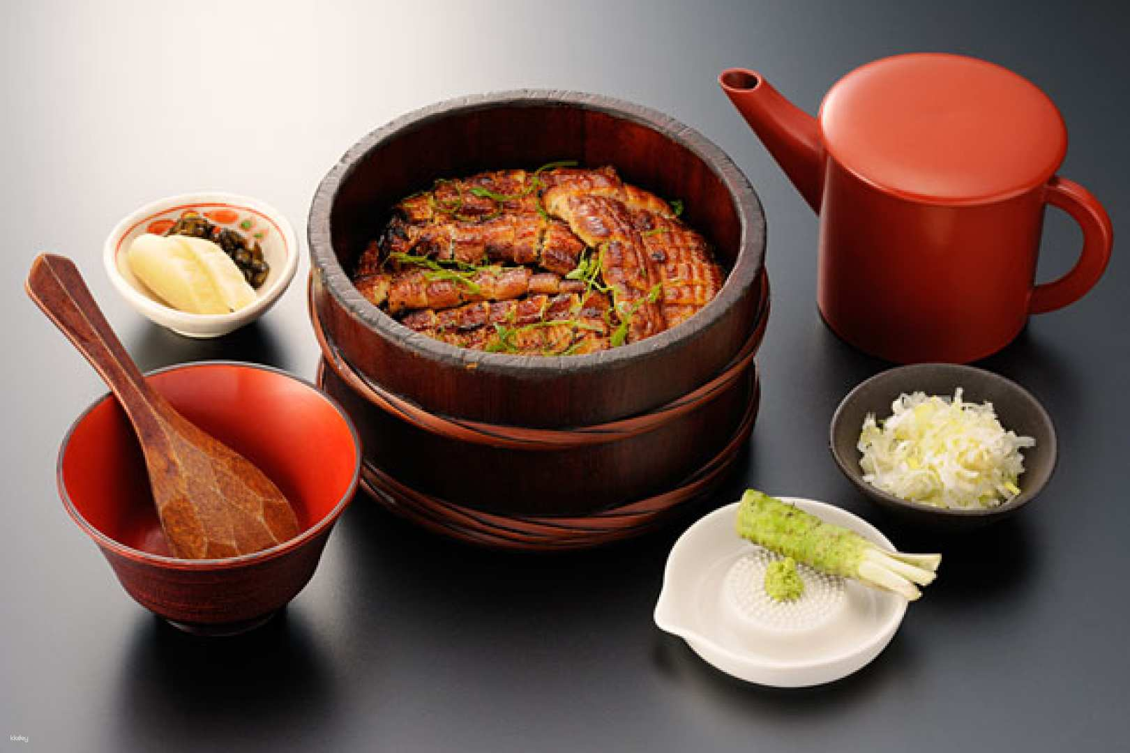 Experience the authentic taste of Tokyo with the unique salted eel rice crafted from fresh live eel by skilled artisans a culinary delight that immerses you in Asakusa's rich heritage.