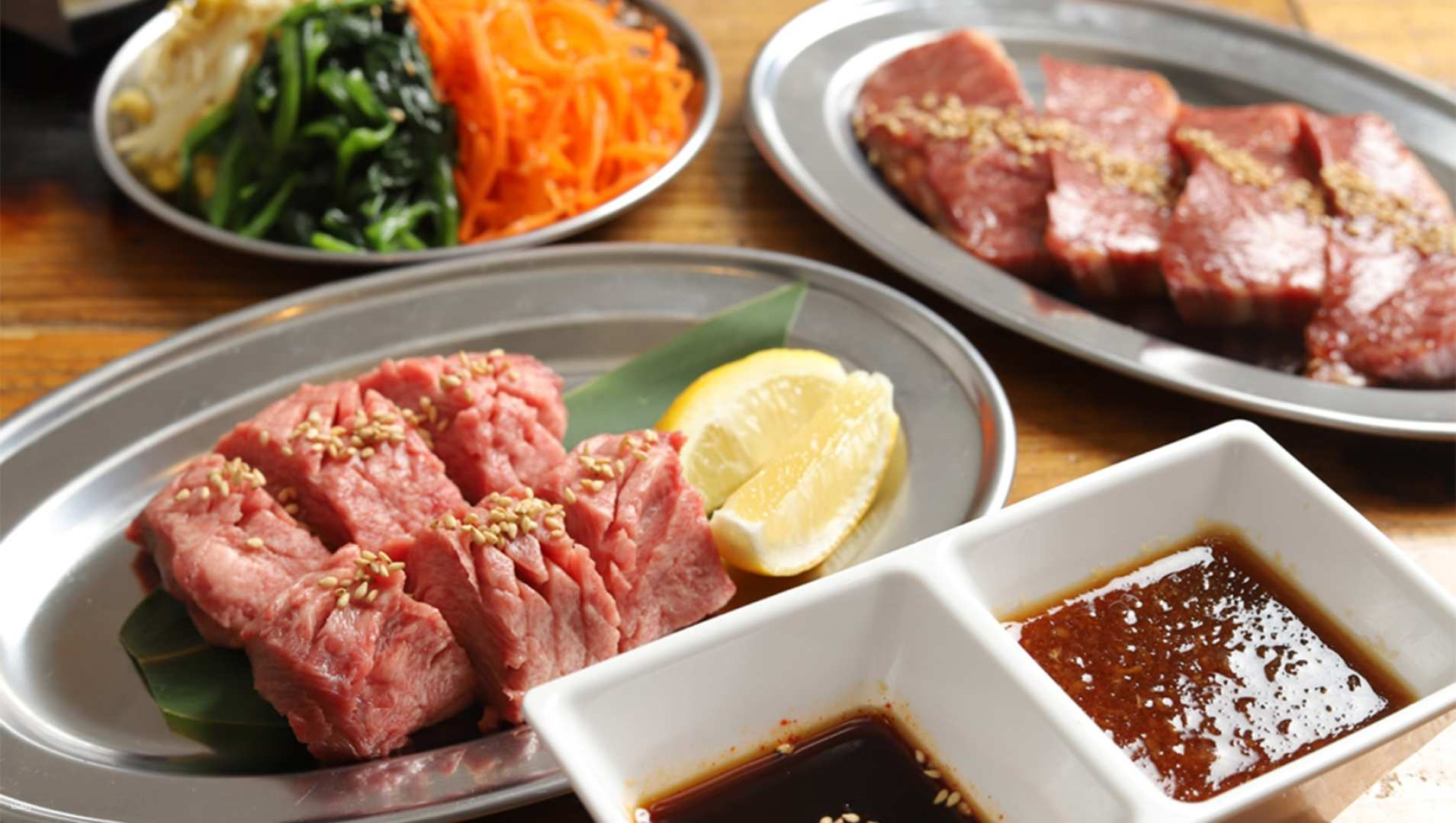 Savor expertly grilled meats at Tasuki where premium quality meets affordability. Enjoy unique dipping sauces and a convenient location for a delightful culinary experience in Tokyo.