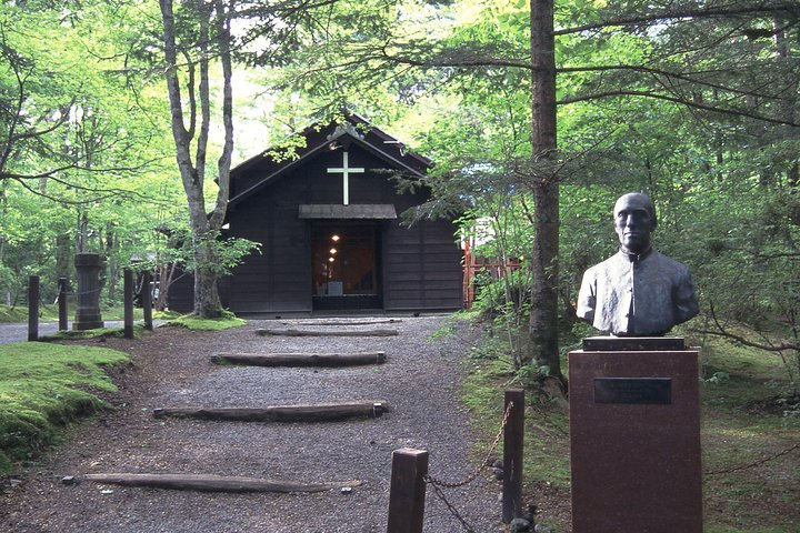 Tour with a dedicated car! Visiting the basic tourist spots in Karuizawa (half day course / Japanese guide) - Photo 1 of 5