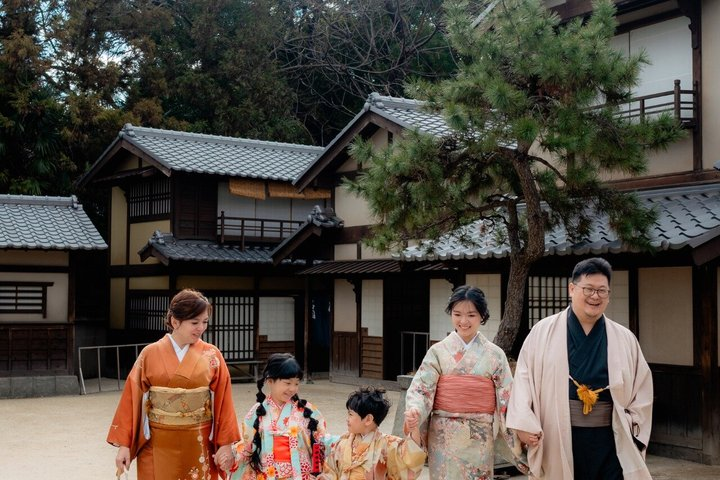 Kanazawa: Family-Friendly Kimono & Yukata Experience at WARGO - Photo 1 of 25
