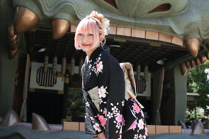 Osaka: Family-Friendly Kimono & Yukata Experience at WARGO - Photo 1 of 25