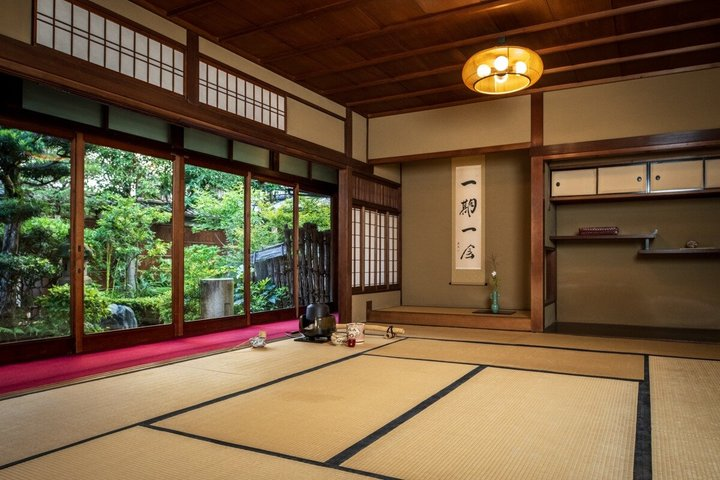 Kimono Tea Ceremony at Kyoto Maikoya, NISHIKI - Photo 1 of 15