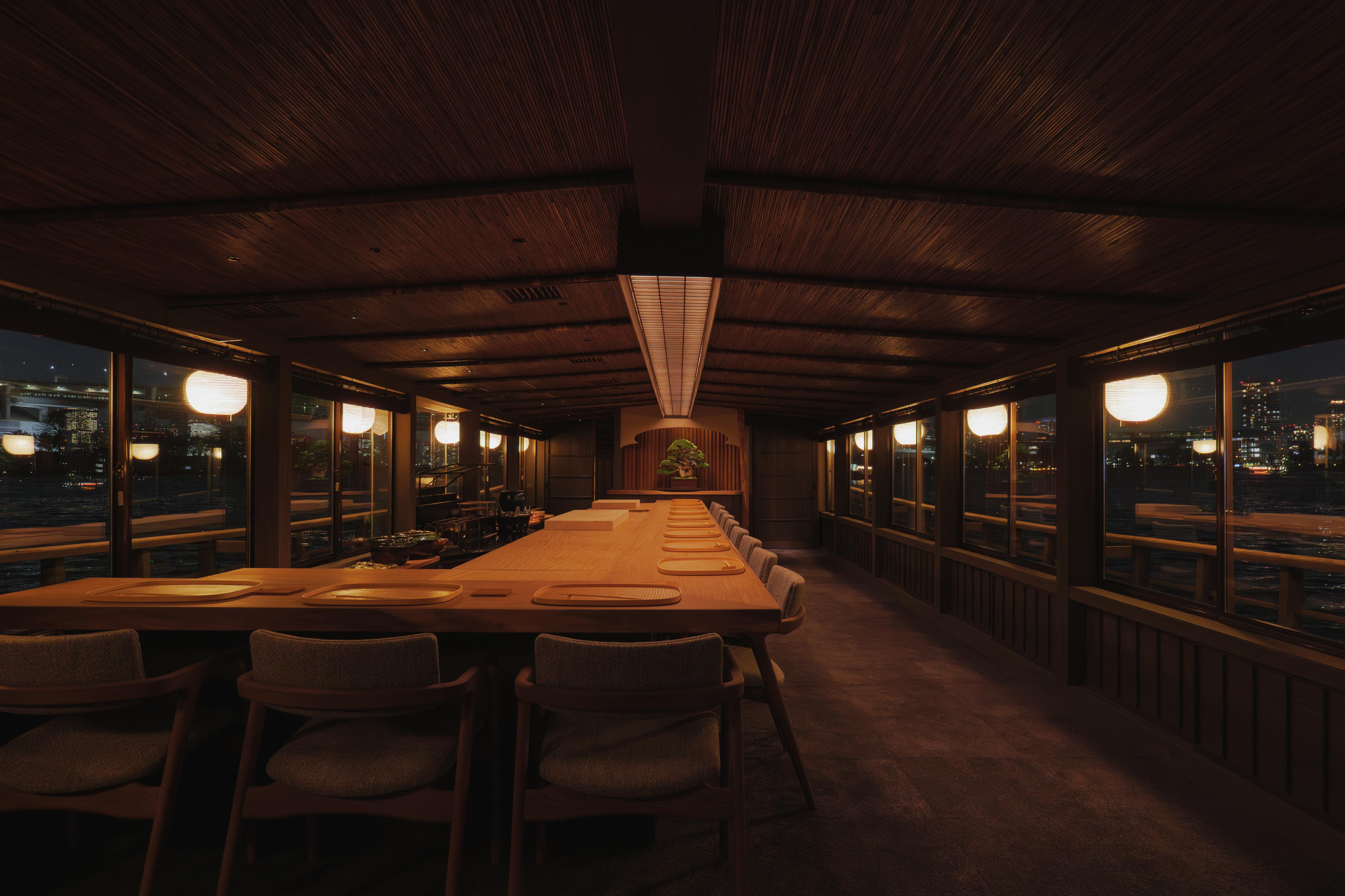 Ushimatsu's Signature Luxurious Meat Course on the IZANAGI Tokyo Bay Cruise - Photo 1 of 10