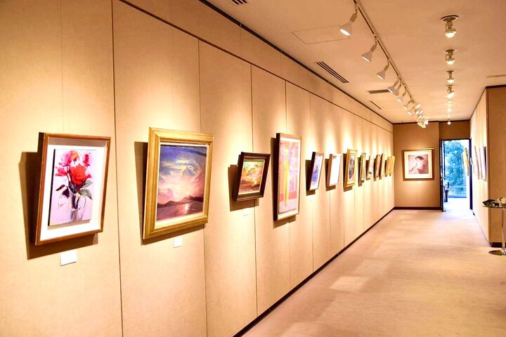 Yanagi gallery in Ginza for private hire With lunch  - Photo 1 of 2